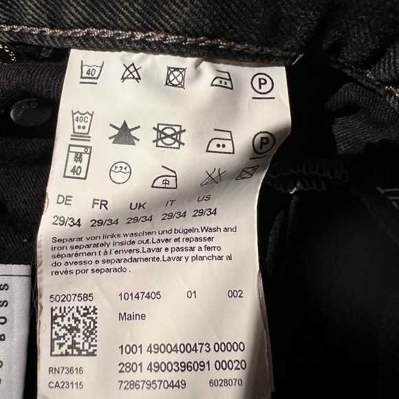 Boss Regular-Fit Jeans in Comfort-Stretch Denim - Picture 6 of 8